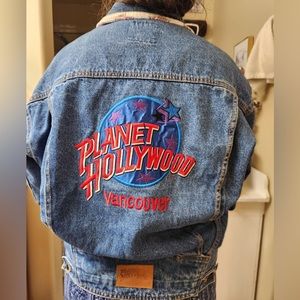 Vintage Large Planet Hollywood Vancouver 100% Cotton Jean Jacket